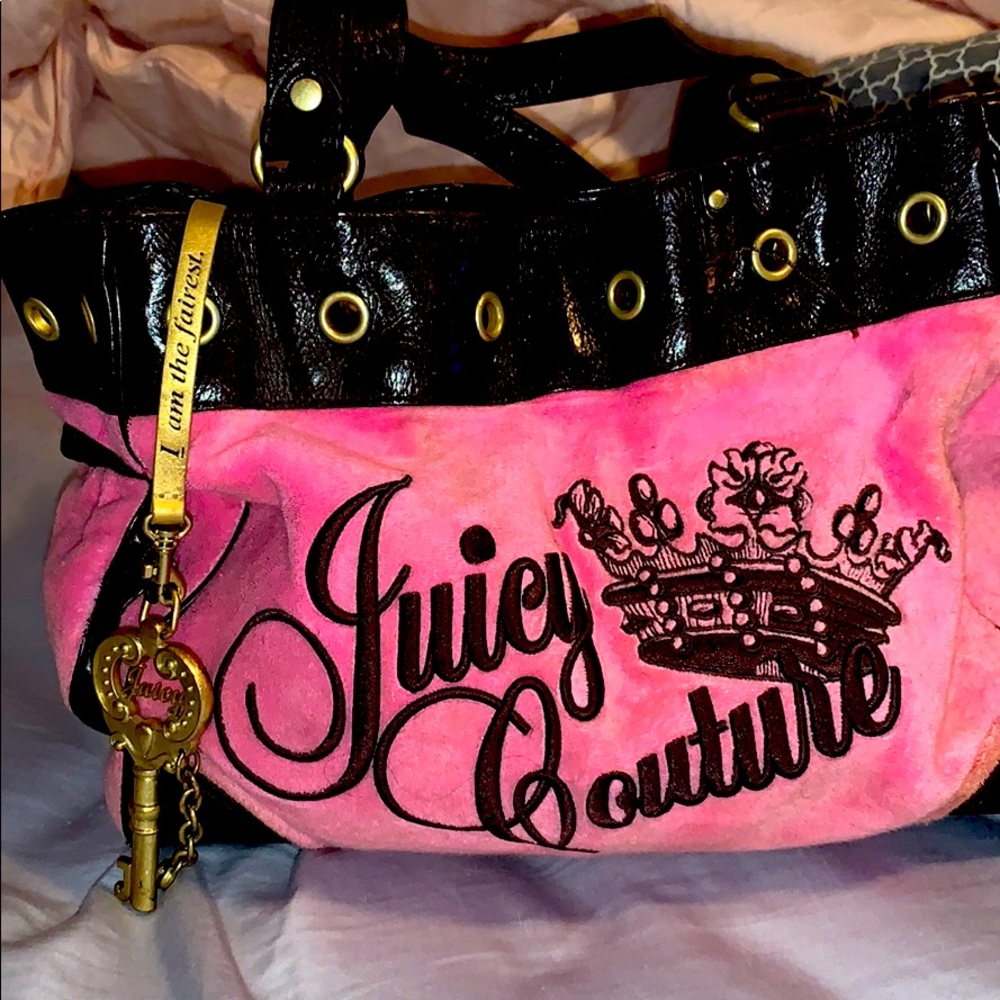 JUICY COUTURE DAYDREAMER BAG!